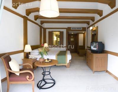 Woodlands Resort 12